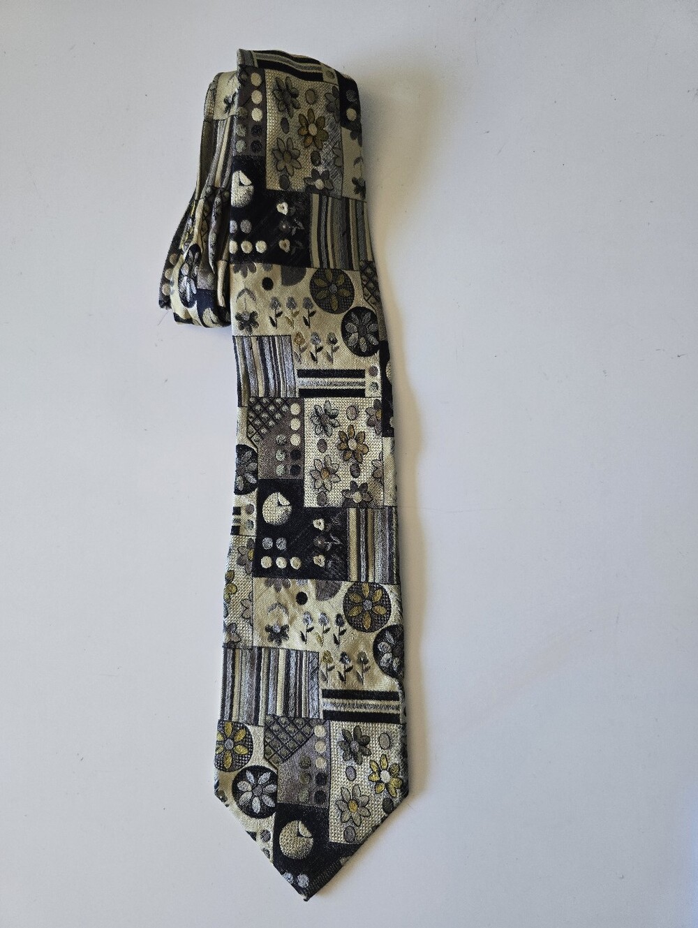 Escada Men's Patterned Silk Tie - Black and Gold